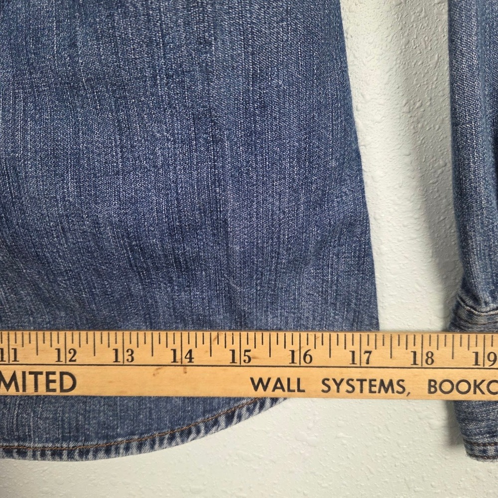 Denim Shirt Eddie Bauer Womens XS Blue Long Sleeve Button Up Blouse - Picture 7 of 11